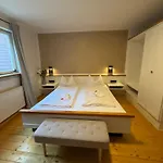 Zum Goldenen Schiff - Lehmzimmer Fachwerk Szálloda Marktbreit